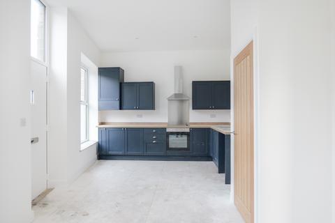 3 bedroom terraced house for sale, Cross Roads, Keighley BD22