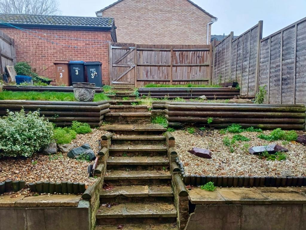 Springwood Court