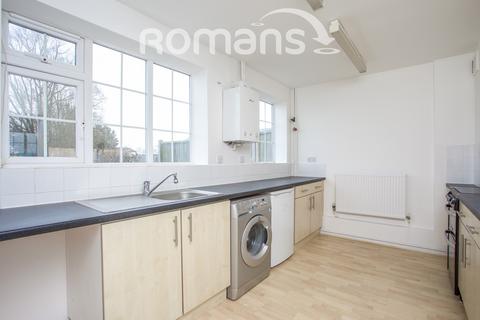 undefined, Nuptown Cottages, Ascot Road, Nuptown, RG42