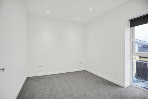 undefined, 6 Fortune Court, 126 Upper Stone Street, Maidstone Kent ME15 6HD