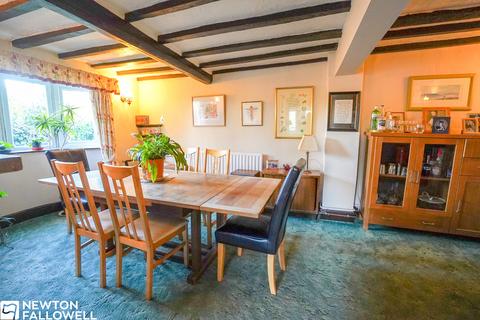 undefined, Great North Road, Tuxford NG22