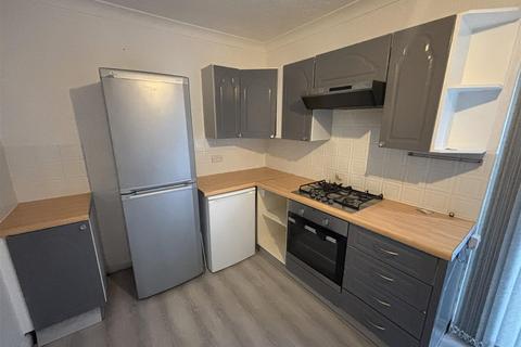 undefined, Tweed Grove, Hull