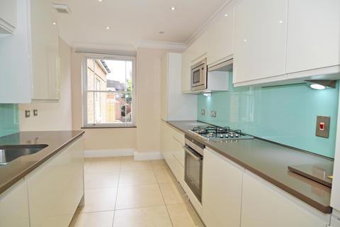 undefined, Queens Road, Teddington