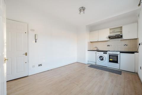 undefined, Hencroft Street, Slough, SL1