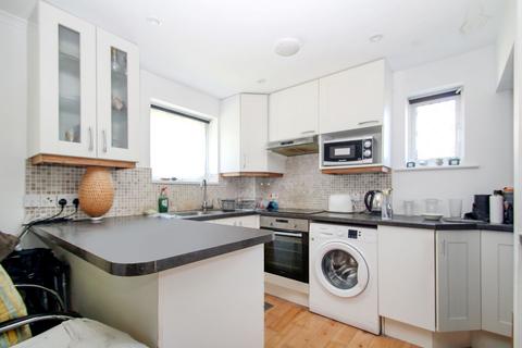 undefined, Newcombe Rise, Yiewsley, UB7