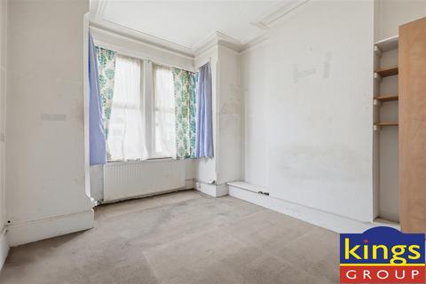 3 bedroom house for sale, Gloucester Road, London