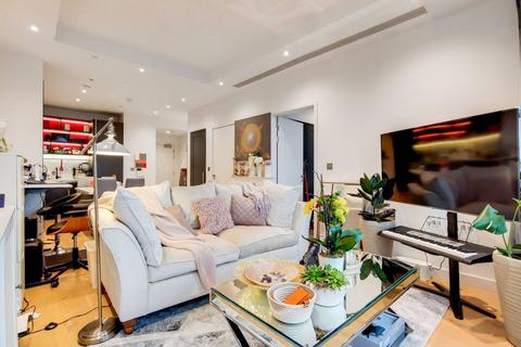 Defoe House, Canary Wharf, London, E14