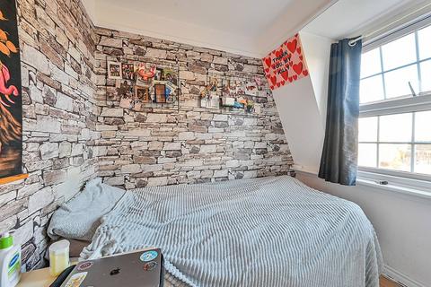 undefined, Wellington House, Ealing, London, W5