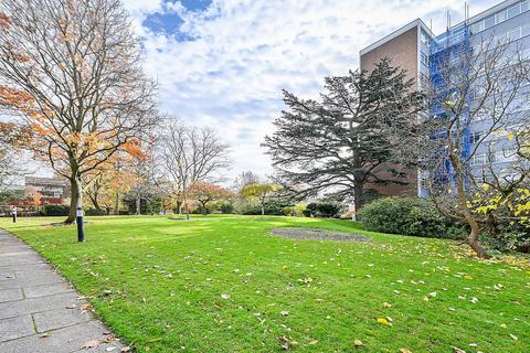 The Cedars, Ealing, London, W13