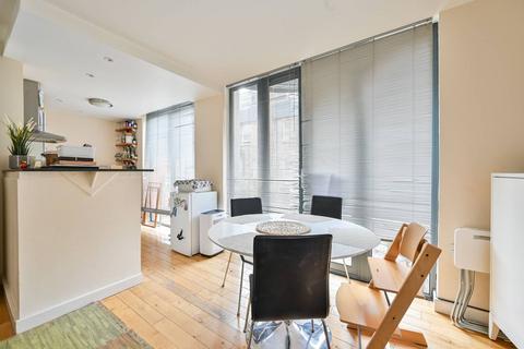 undefined, Three Oak Lane, London Bridge, London, SE1