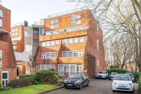 undefined, Holden Avenue, Woodside Park, London, N12