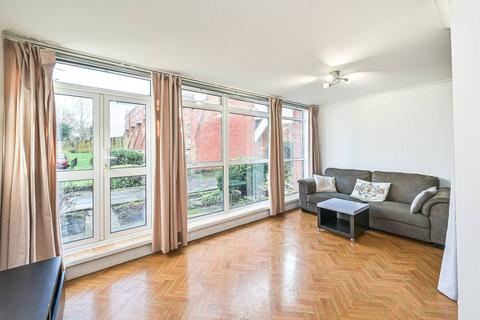 undefined, Holden Avenue, Woodside Park, London, N12
