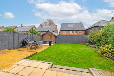3 bedroom semi-detached house for sale, Isabel Drive, Bishop's Stortford CM22
