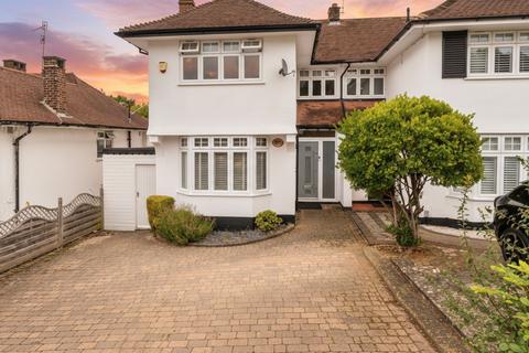 3 bedroom semi-detached house for sale, Hillcroft Crescent, Watford, WD19
