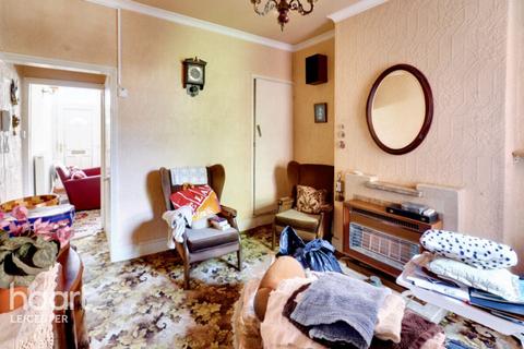 2 bedroom end of terrace house for sale, Bridge Road, Leicester