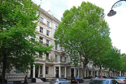 undefined, Queens Gate, South Kensington, London, SW7