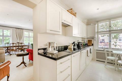 undefined, Harrington Gardens, South Kensington, London, SW7