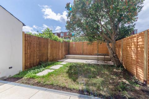 undefined, Ravensbury Road, Earlsfield, London, SW18