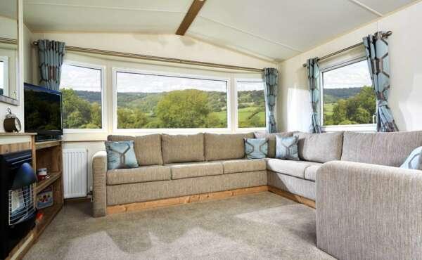 1.abi Trieste Lounge Outlook