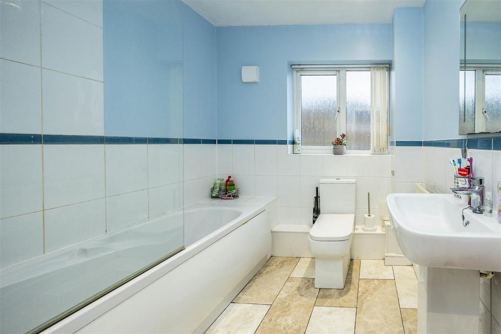 2 RHRHudds-011225-43.jpg