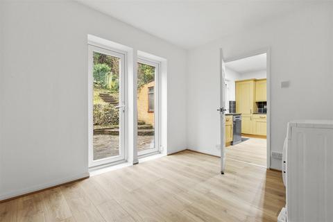 undefined, Hawthorne Road, High Wycombe HP13