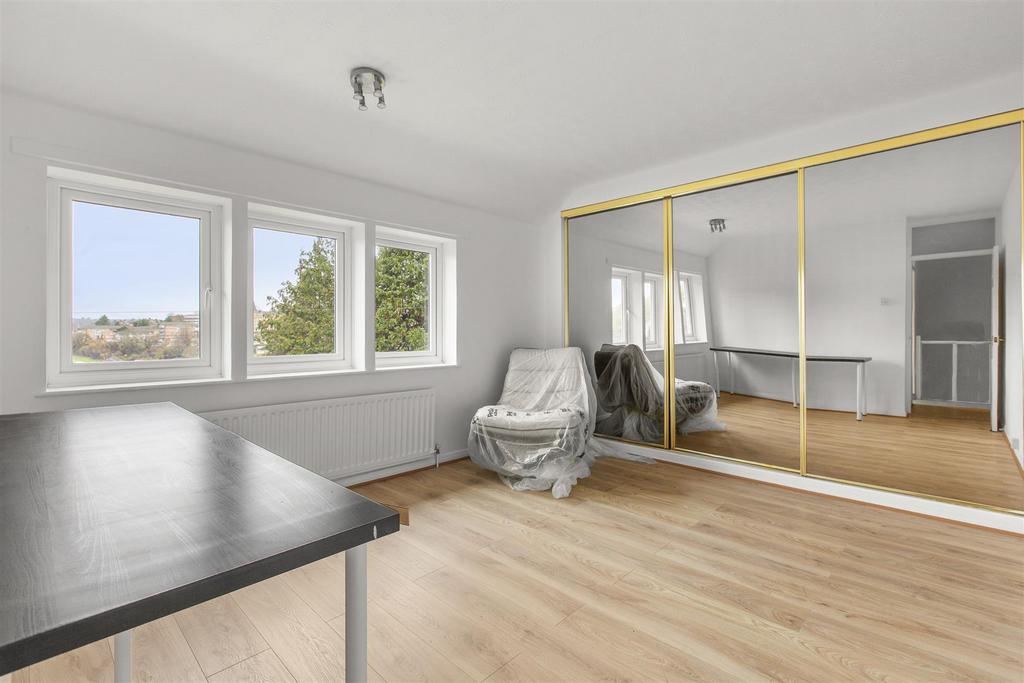 99 Hawthorne Rd, HP13 7 ES-1.jpg