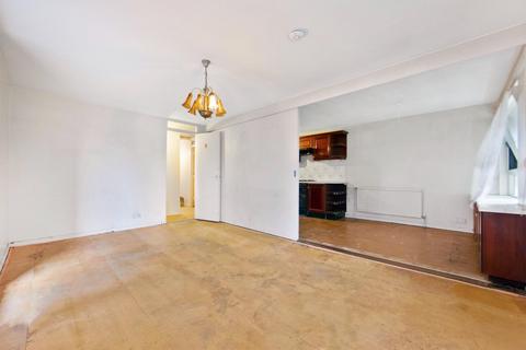 undefined, Mary Datchelor Close, London, SE5