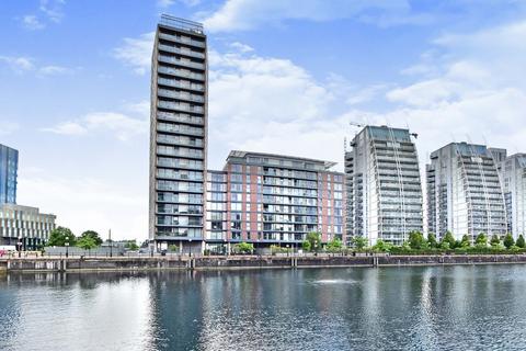 undefined, City Loft, 94 The Quays, Salford, M50