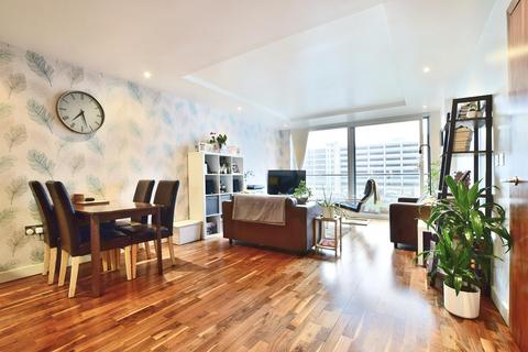 undefined, City Loft, 94 The Quays, Salford, M50