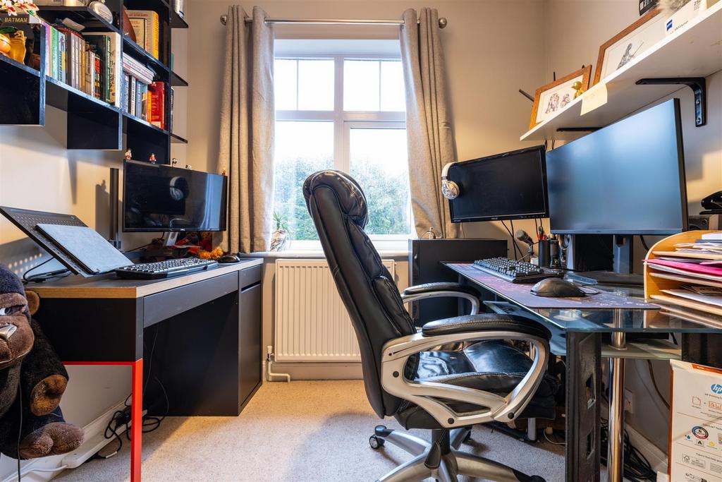 BEDROOM 3.jpg