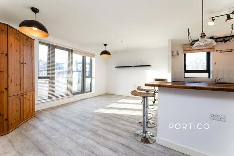 2 bedroom flat to rent, Thomas Fyre Drive, London, E3