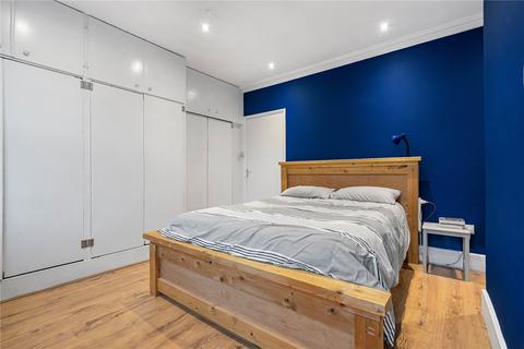 undefined, Dean Road, Hounslow, TW3