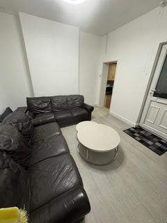 1 bedroom flat to rent, Bath Road, Hounslow TW5