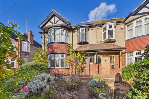 5 bedroom semi-detached house for sale, Buxton Drive, New Malden, KT3