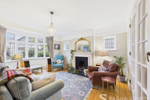 5 bedroom semi-detached house for sale, Buxton Drive, New Malden, KT3