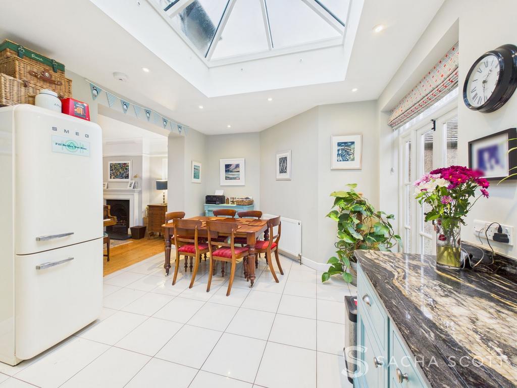 Kitchen / Breakfast Room