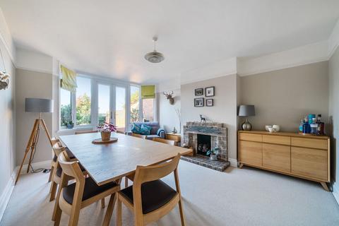 undefined, Exeter EX4