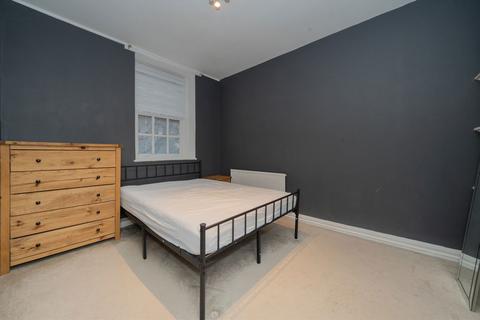 2 bedroom flat to rent, Page Street, London SW1P