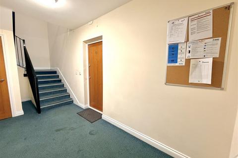 undefined, Great Oak Drive, Altrincham