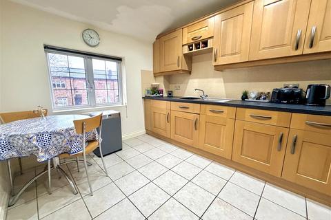 undefined, Great Oak Drive, Altrincham