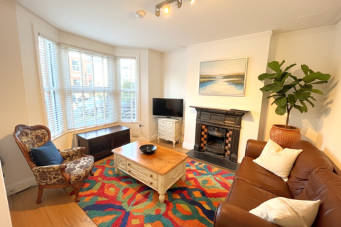 undefined, London W7