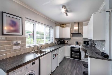 2 bedroom terraced house for sale, Amcott Avenue, Misterton, Doncaster