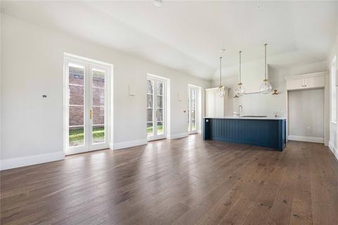 undefined, St Peters Mews, The Parade, Marlborough, Wiltshire, SN8