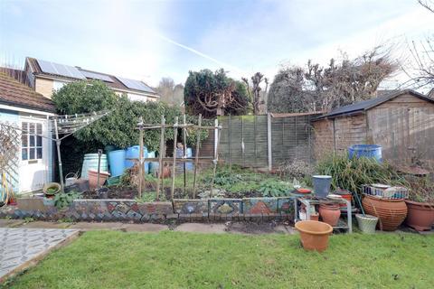 undefined, Rosedale Avenue, Stonehouse