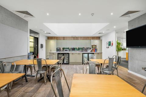 Office to rent, Oval Rd London NW1 7EU