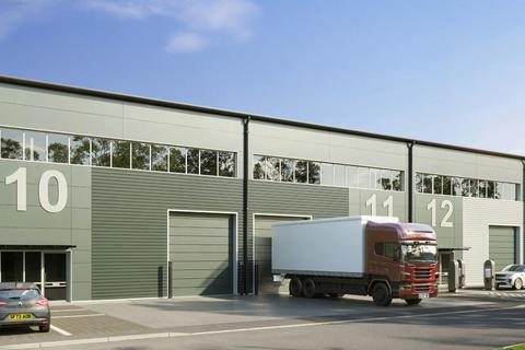 Warehouse to rent, Cleeve Road Rd Leatherhead KT22 7NB