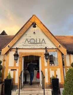 Restaurant to rent, Station Sq Orpington BR5 1LY