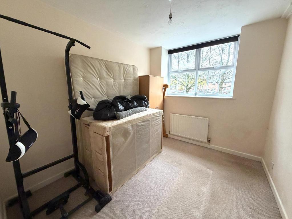 Bedroom.JPG