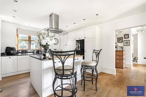 3 bedroom detached house for sale, Upper Heyford, Northampton, NN7