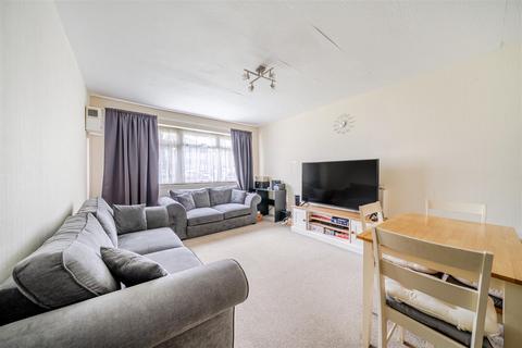 undefined, Carlton Avenue East, WEMBLEY
